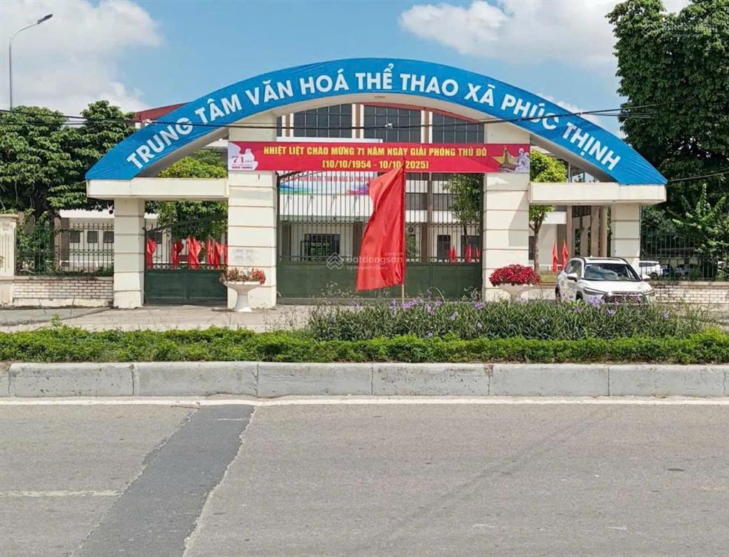 Giá rẻ hơn thị trường 15% lô đất dt101m, mt5,2m ngõ thông oto. tại phúc thịnh trục ql3