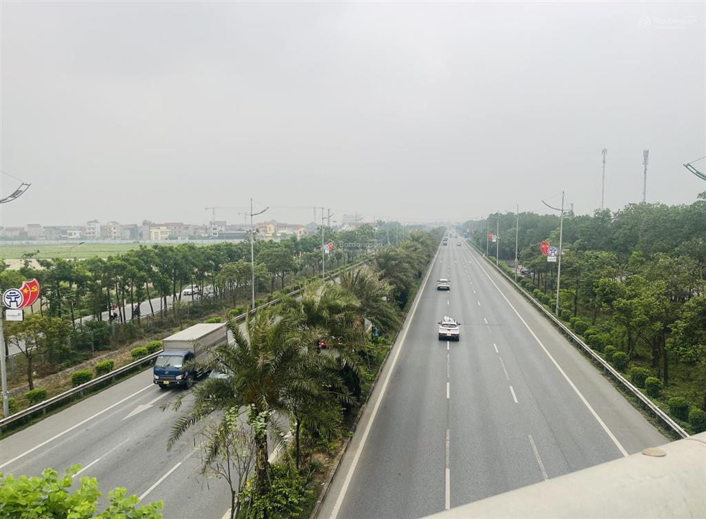 Giá rẻ hơn thị trường 15% lô đất dt101m, mt5,2m ngõ thông oto. tại phúc thịnh trục ql3