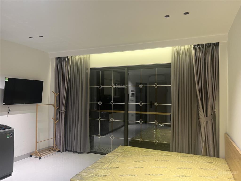 Cho thuê căn hộ dịch vụ  trung tâm long biên