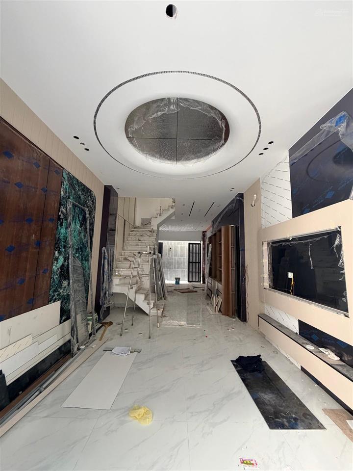 [ giáp bình thạnh ] nhà mới 100 % tú mỡ ,56 m2 , 4 tầng 3 pn ,gìa 8,9 tỷ