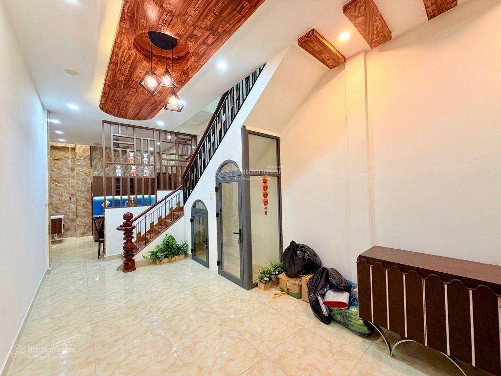 [gần chợ bà chiều] nhà mới 100 % giáp bình thạnh ,48 m2 ,3 pn giá 6,x tỷ