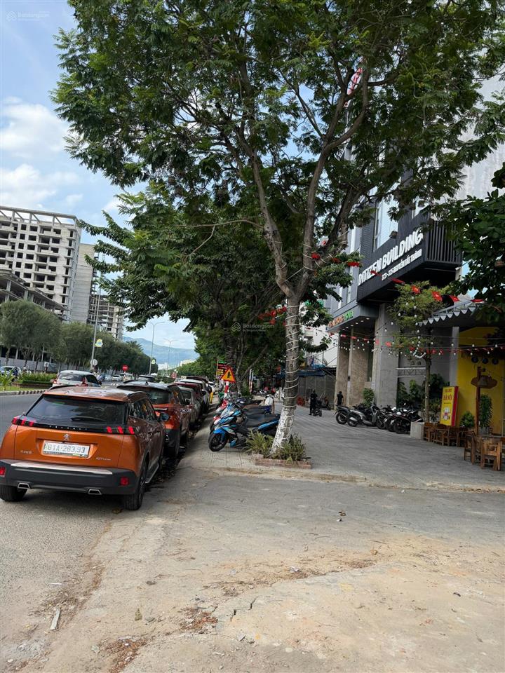 Hàng phát mãi ngân hàng, rẻ hơn thị trường 7tỷ góc mặt tiền nguyễn tất thành, đối diện kđt đa phước