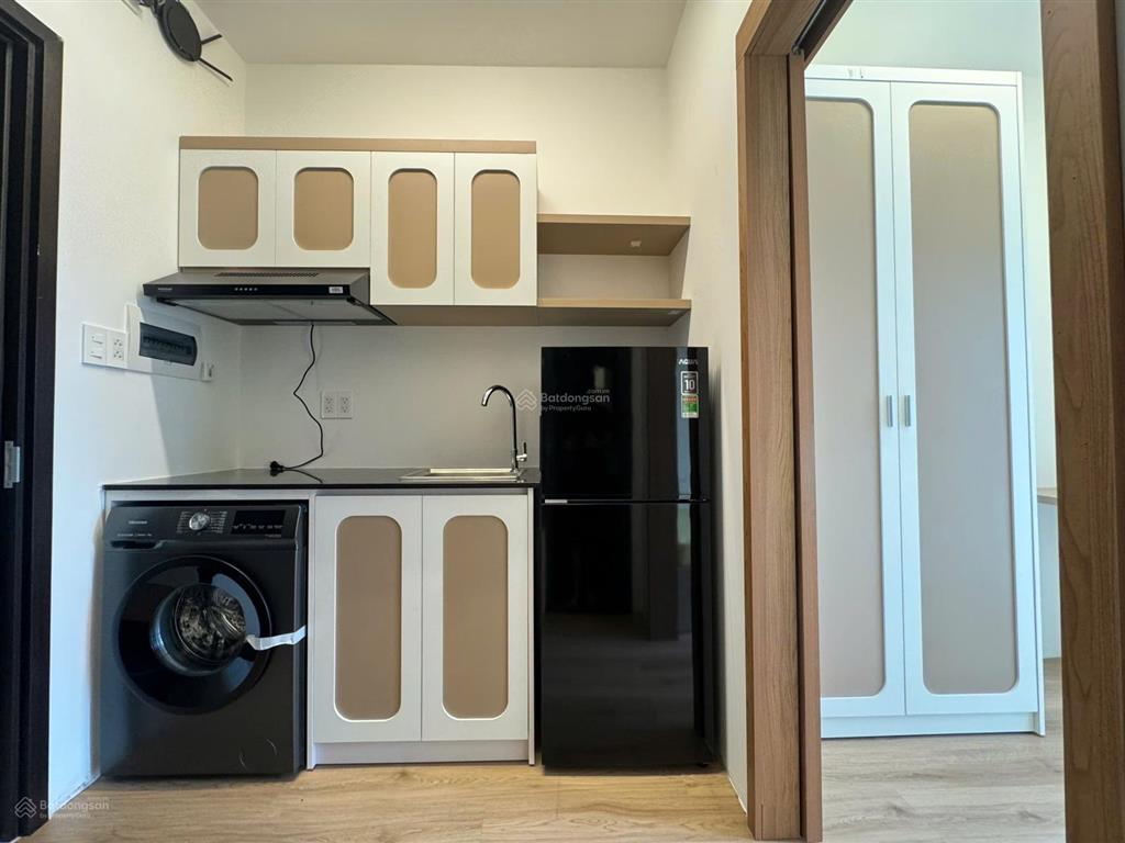 Cho thuê cc mini 25m2, 7,5 triệu tại ung văn khiêm, cửa vân tay, thang máy, máy giặt riêng