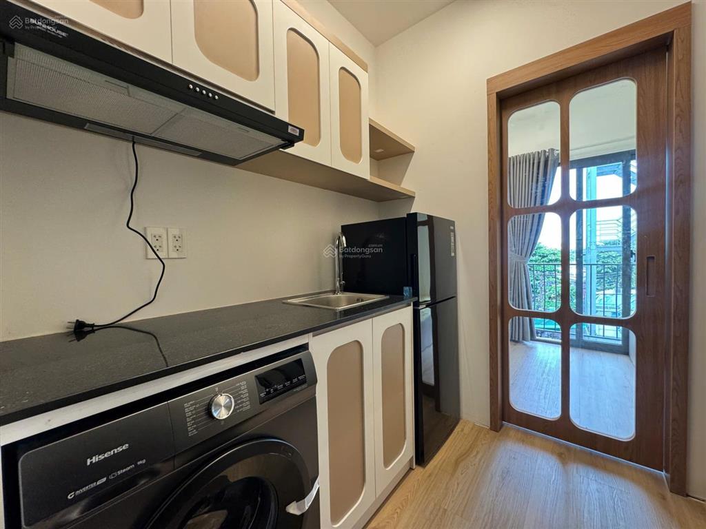 Cho thuê cc mini 25m2, 7,5 triệu tại ung văn khiêm, cửa vân tay, thang máy, máy giặt riêng