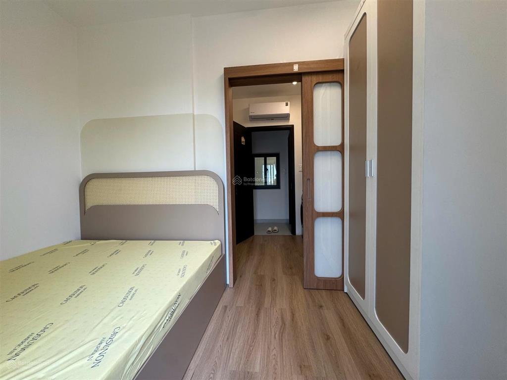 Cho thuê cc mini 25m2, 7,5 triệu tại ung văn khiêm, cửa vân tay, thang máy, máy giặt riêng