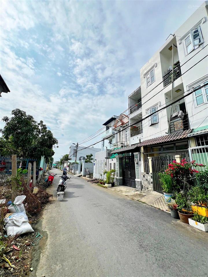 Bán đất đường nguyễn bình, hxh, 150m2, ngay ub xã nhà bè