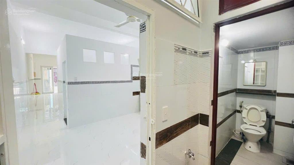 Bán nhà đường lê văn lương, phước kiển, hẻm xe hơi, giá 5,5 tỷ