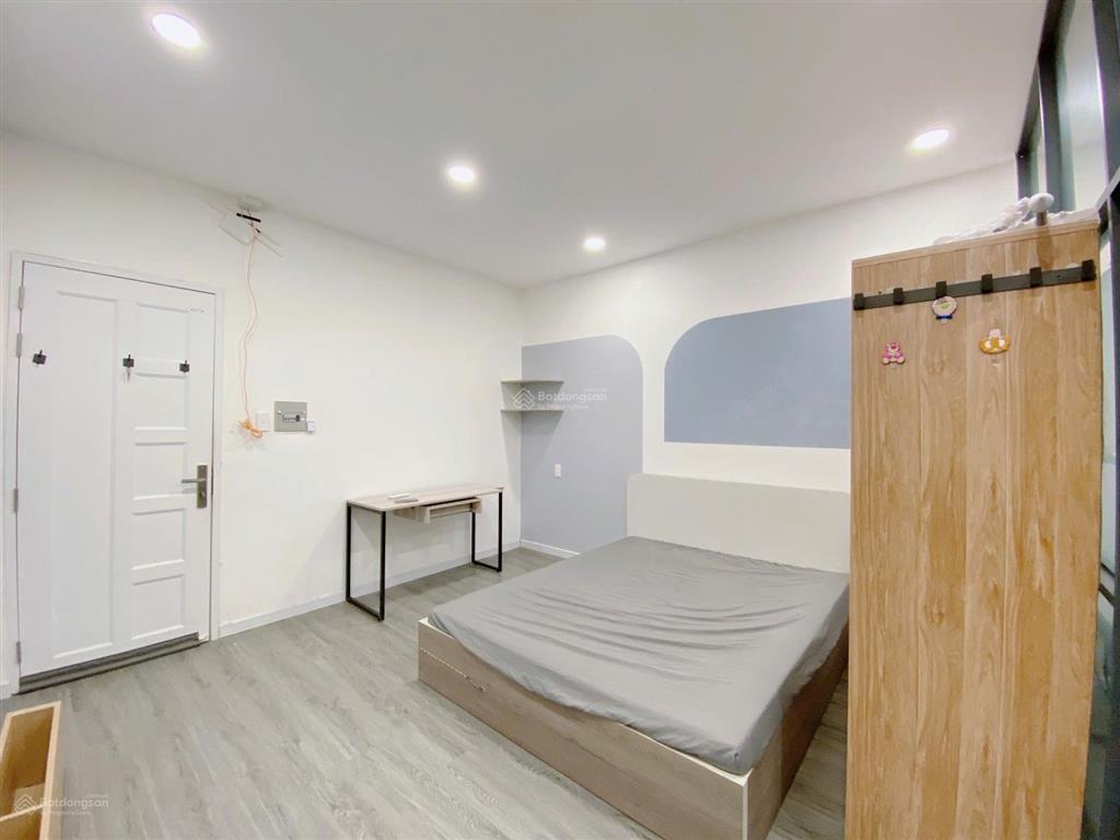 Cho thuê 1pn tách bếp có máy giặt riêng ngay nguyễn gia trí (d2) gần metro tân cảng