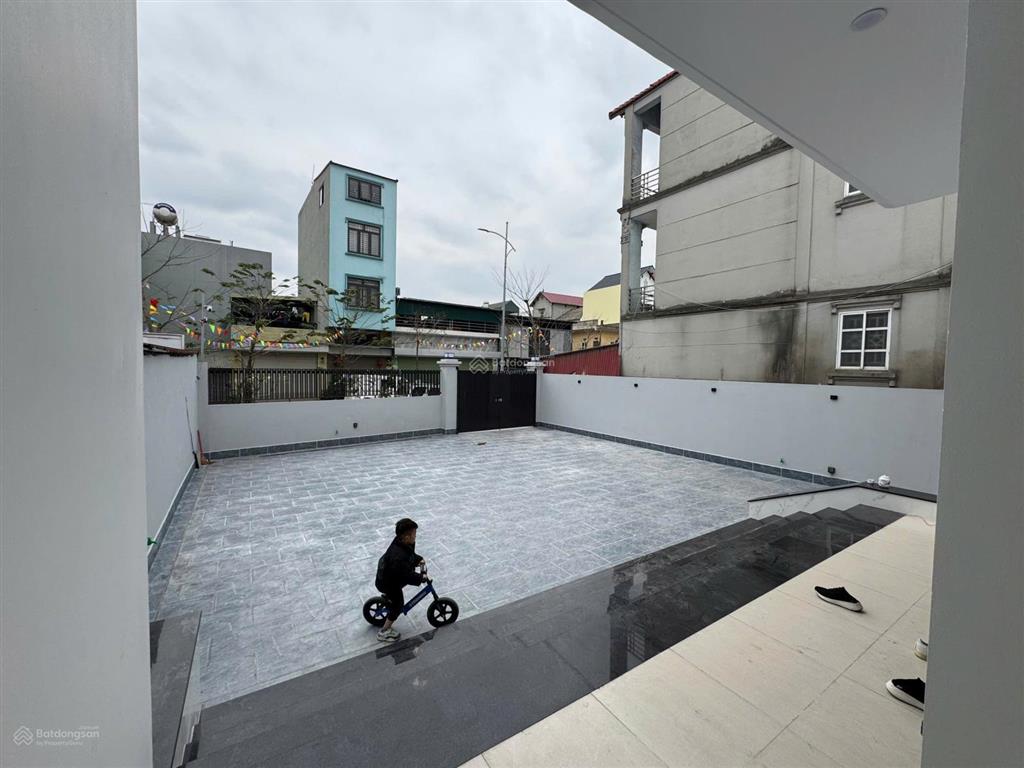 Chính chủ cho thuê nhà cấp 4 tại kiên thành, diện tích 220m2 cả sân vườn, thích hợp làm kho và fnb