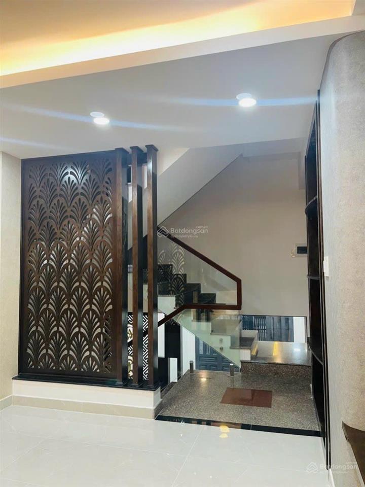 Bán chdv 5 tầng thang máy ngay gần đh văn lang p13 bình thạnh(4x20m)10 phòng cho thuê 50tr/tháng