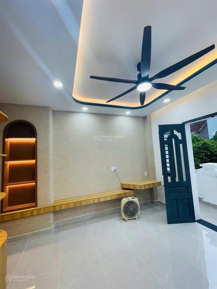 Bán chdv 5 tầng thang máy ngay gần đh văn lang p13 bình thạnh(4x20m)10 phòng cho thuê 50tr/tháng