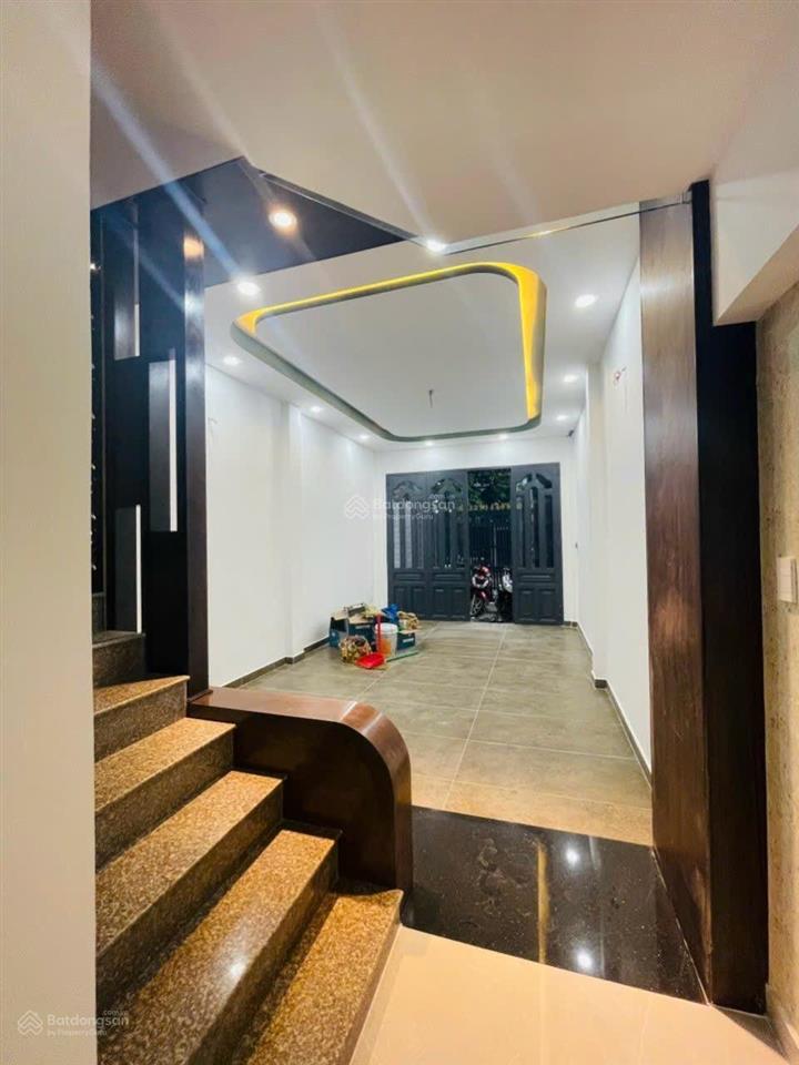 Bán chdv 5 tầng thang máy ngay gần đh văn lang p13 bình thạnh(4x20m)10 phòng cho thuê 50tr/tháng