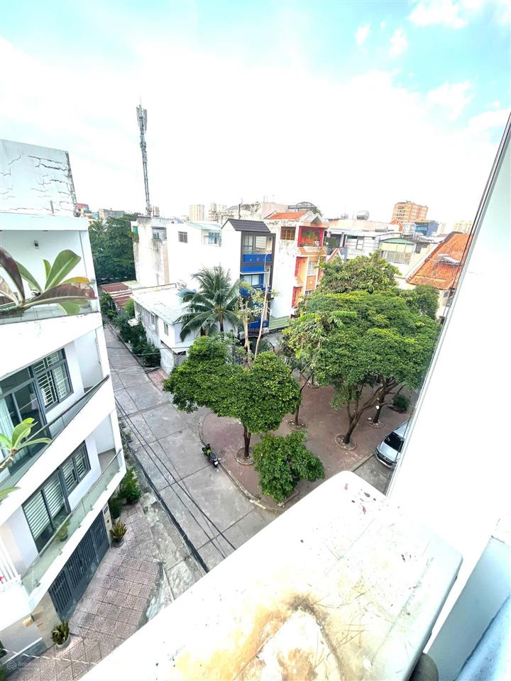 Cho thuê nhà nguyên căn hxh lê văn duyệt p. 1 dt 3.5x24m kc 2 lầu giá 12tr/tháng ngay cầu bông