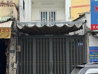 Cho thuê nhà mặt tiền nguyên căn, đường lê đại hành q11, giá 28tr/th