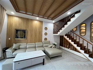 Bán nhà mặt tiền trung tâm hội an gần sông không gian nghỉ dưỡng lý tưởng