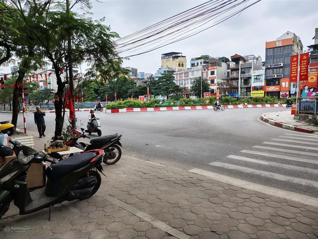 Nhà mặt phố vũ tông phan (đường 8m) gần cầu thượng đình vành đai 2.5  chính chủ