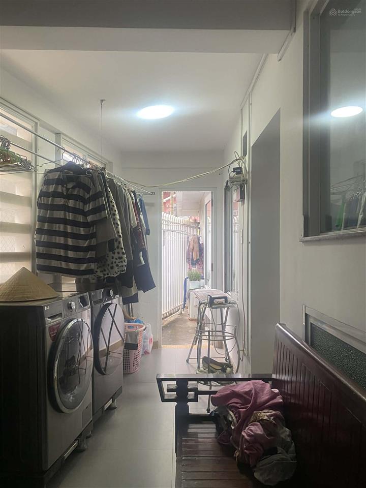 Nhà trung tâm đà nẵng  2 tầng + gác lửng  gần bệnh viện đà nẵng, sân bay, ga, gần biển