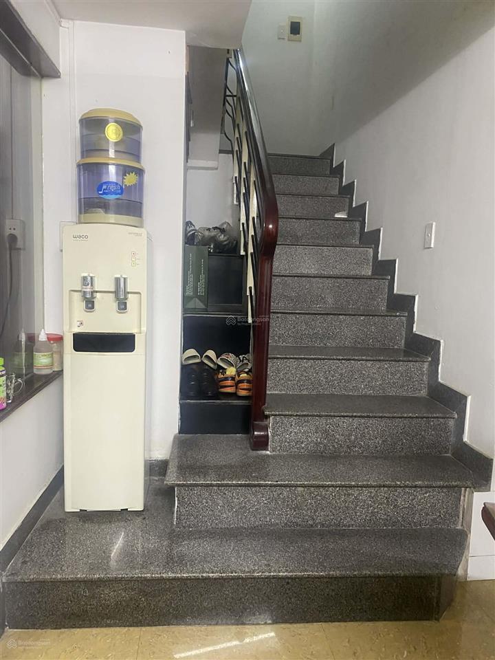 Nhà trung tâm đà nẵng  2 tầng + gác lửng  gần bệnh viện đà nẵng, sân bay, ga, gần biển