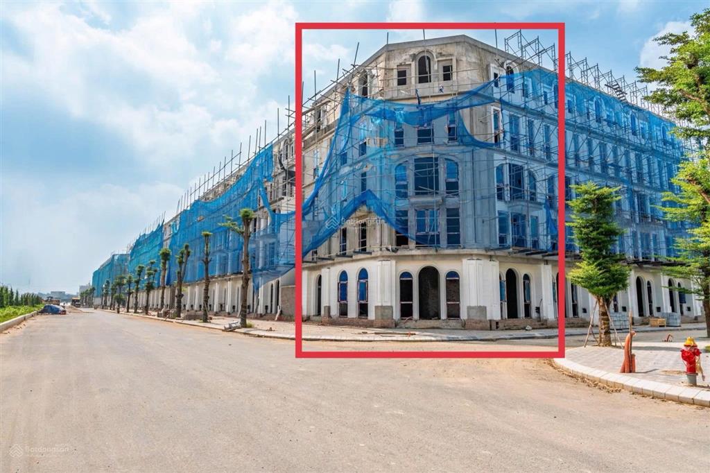 V597.5m2 căn áp góc, xây 5 tầng  mặt công viên 8.3ha dự án noble palace tây thăng long. giá 22 tỷ