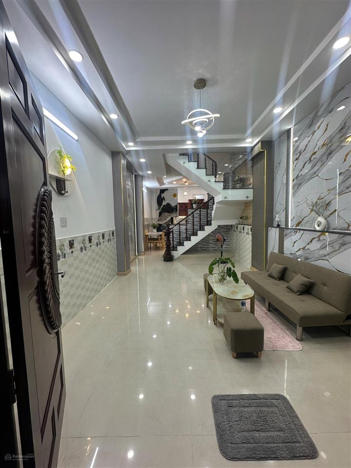 Hẻm xe hơi 6m khu gò xoài, giáp tân phú, nhà 3 tầng mới đẹp btct, nội thất xịn  56m2 chỉ 5.95 tỷ