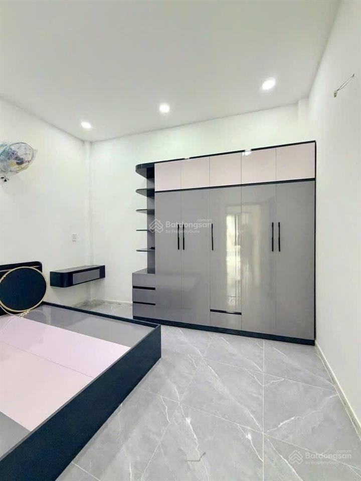Hẻm xe hơi 5m đường số 5a sát lê thúc hoạch tân phú, nhà mới 2 tầng không quy hoạch 4x8m chỉ 4.5 tỷ