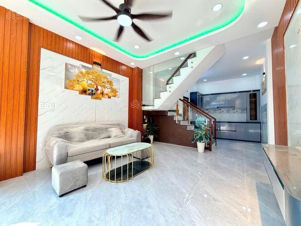 Hẻm xe hơi 5m đường số 5a sát lê thúc hoạch tân phú, nhà mới 2 tầng không quy hoạch 4x8m chỉ 4.5 tỷ