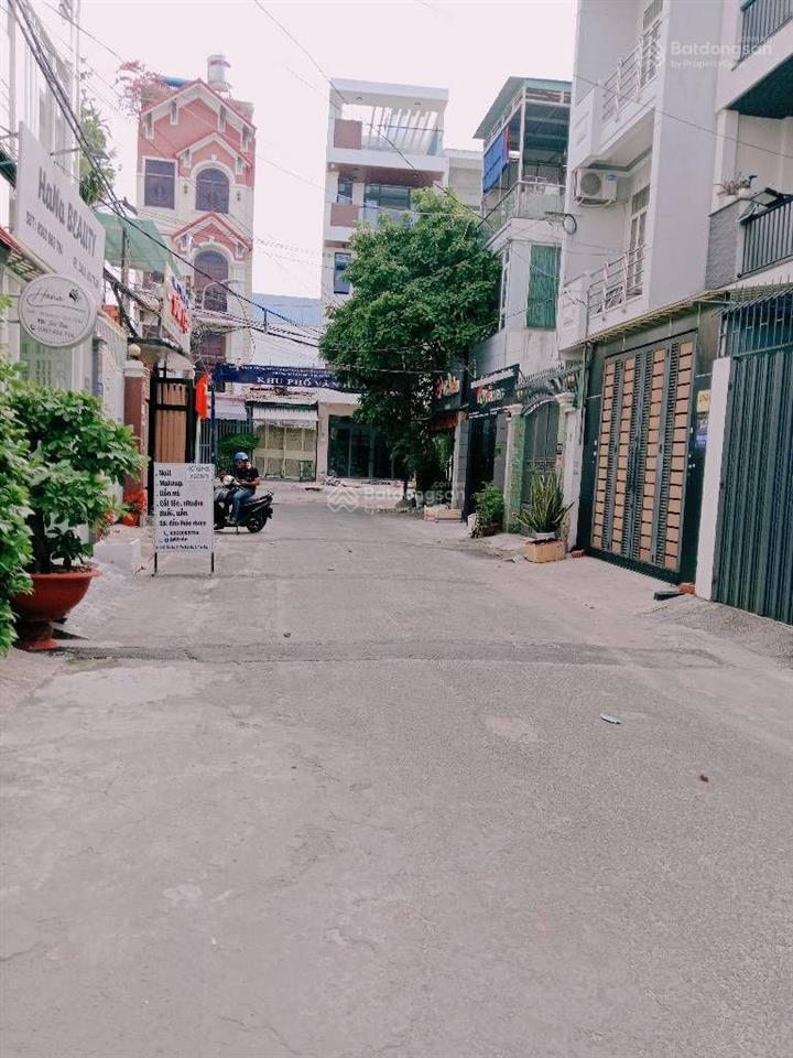 Nhà đẹp phong cách châu âu, 4 tầng, 4x18m hẻm xe hơi thông tân kỳ tân quý  cầu xéo tân phú
