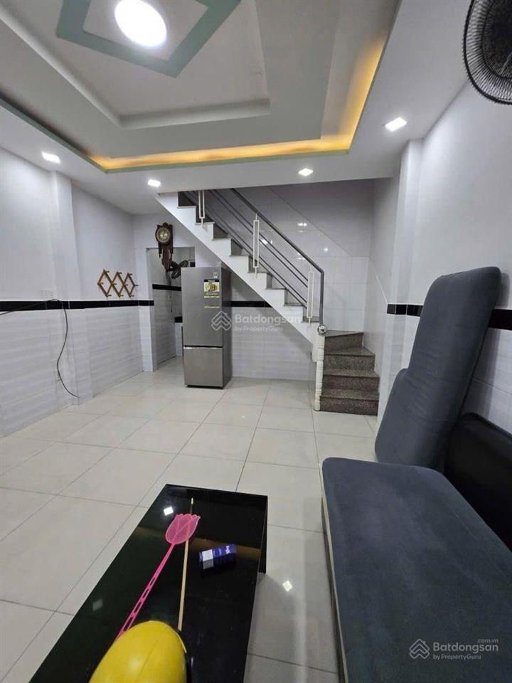 Tân phú  aeon mall, bờ bao tân thắng. nhà 2 tầng 40m2. chỉ loanh quanh 4 tỷ