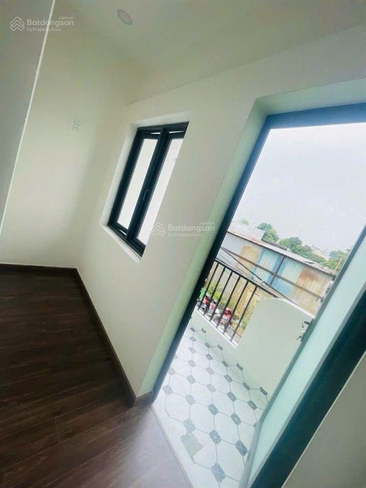Tô hiệu tân phú, nhà mới 2 tầng 56m2, 3 phòng ngủ, chỉ loanh quanh 6tỷ, ngay hoà bình vô trung tâm