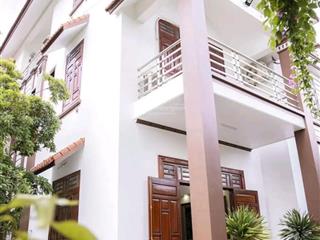 Bán biệt thự nhà vườn 3 tầng hướng nam ở phường hoa lư