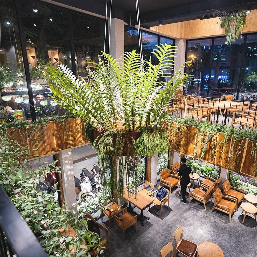 Cho thuê nhà mặt phố lê thanh nghị đoạn đẹp phố 300m2 2 tầng mặt tiền 13m