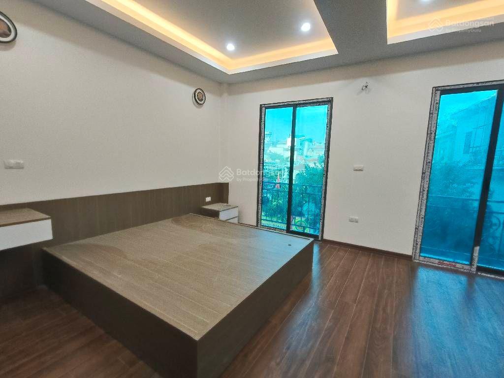 Bán nhà thanh nhàn  ngõ thông ô tô qua nhà  kinh doanh đỉnh. giá 8,68 tỷ.  0779 548 ***