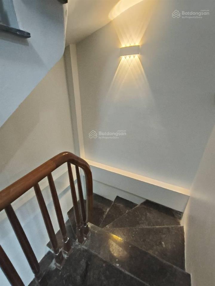 Bán nhà thanh nhàn  ngõ thông ô tô qua nhà  kinh doanh đỉnh. giá 8,68 tỷ.  0779 548 ***