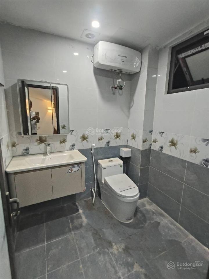 Bán nhà thanh nhàn  ngõ thông ô tô qua nhà  kinh doanh đỉnh. giá 8,68 tỷ.  0779 548 ***