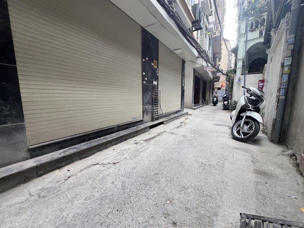 Bán nhà trương định  ô tô qua nhà  ngõ thông  6 tầng thang máy xây mới  35m2. giá 7,8 tỷ
