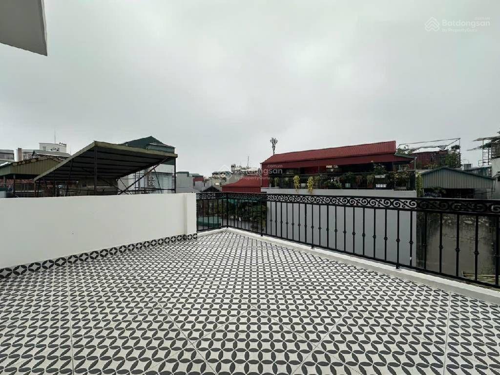 Bán nhà bạch mai  ngõ thông  lô góc  ô tô cách 20m  40m2  5 tầng. giá 7,8 tỷ