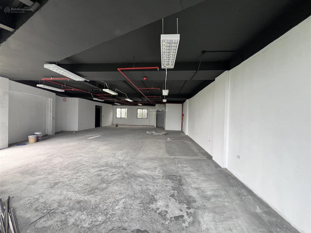 Chính chủ cho thuê cả toà nhà hồ đền lừ  180m2.  0779 548 ***