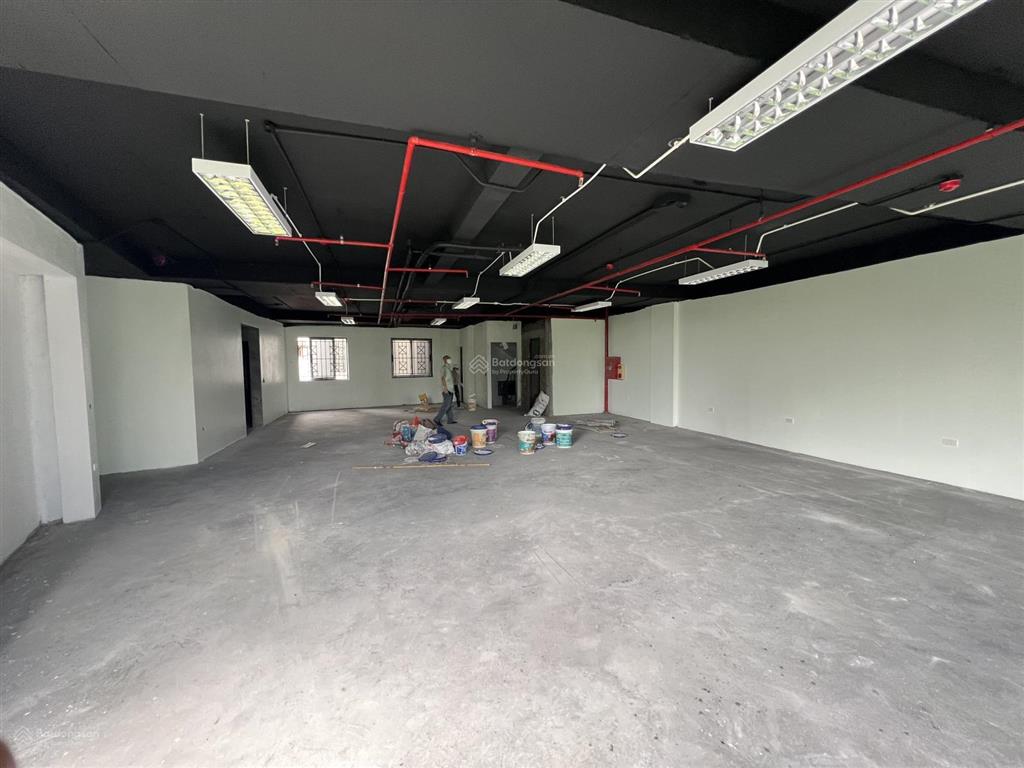 Chính chủ cho thuê cả toà nhà hồ đền lừ  180m2.  0779 548 ***