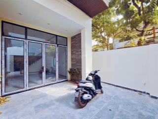 Nhà 3 tầng diện tích 100m2 phố tô hiệu, vị trí trung tâm