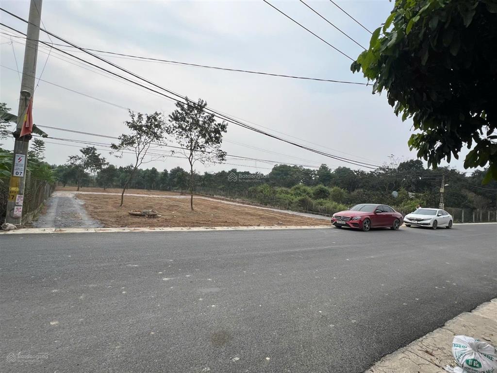 Bán đất thị trấn cao phong hòa bình giá chỉ 9 triệu/m2,  0961 517 ***
