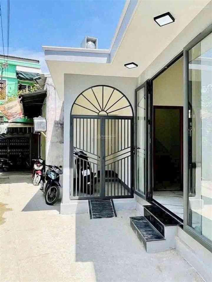 Bán nr đẹp tại phạm nhữ tăng, 3,1 tỷ, 51m2, nhiều tiện ích