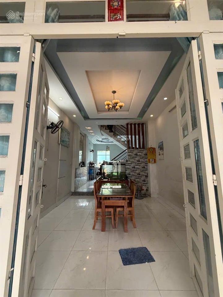 Nhà cao cửa rộng  4 tầng kiên cố  đường xe tải nguyễn cửu phú ba5.tkb47a4b