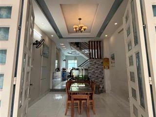 Nhà cao cửa rộng  4 tầng kiên cố  đường xe tải nguyễn cửu phú ba5.tkb47a4b