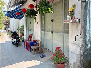 Bán nhà cập tỉnh lộ 10. p. tân tạo, hẻm xe hơi, ngang khủng 10x18m giá 7tỷ