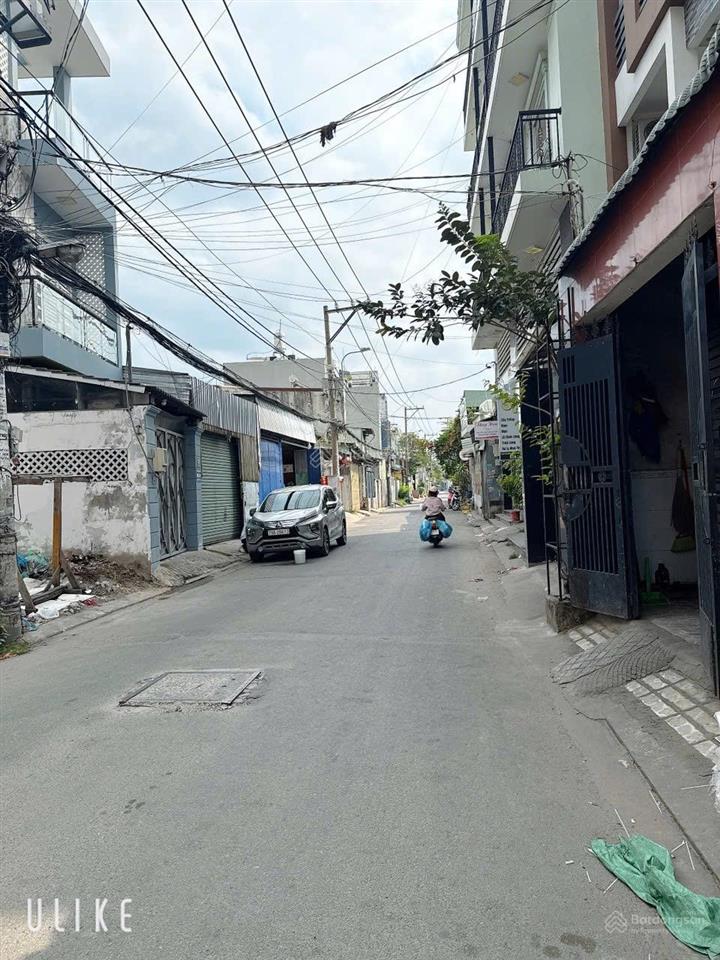 Bán nhà cập tl10.gần kh.u tê.n lử.a hẻm xe hơi 5x18 5,58 t.ỷ(ldc18)