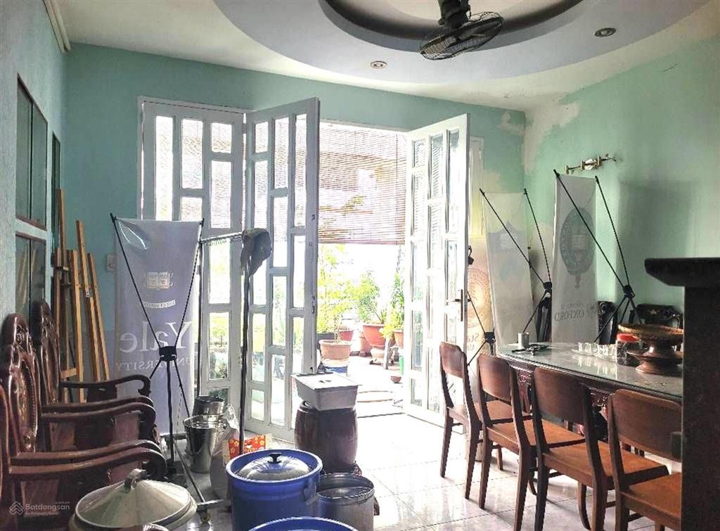 Bán nhà liền kề khu tên lửa hẻm xe tải 3 lầu 8x20 (22.1.lđc)