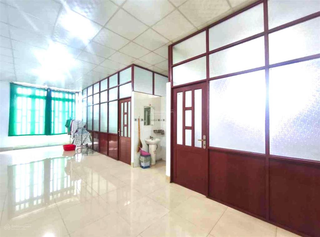 Bán nhà riêng tại lê đình cẩn, 6,4 tỷ, 121m2 giá ưu đãi
