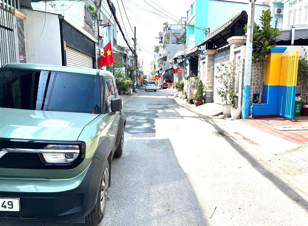 Bán nhà riêng tại lê đình cẩn, 6,4 tỷ, 121m2 giá ưu đãi