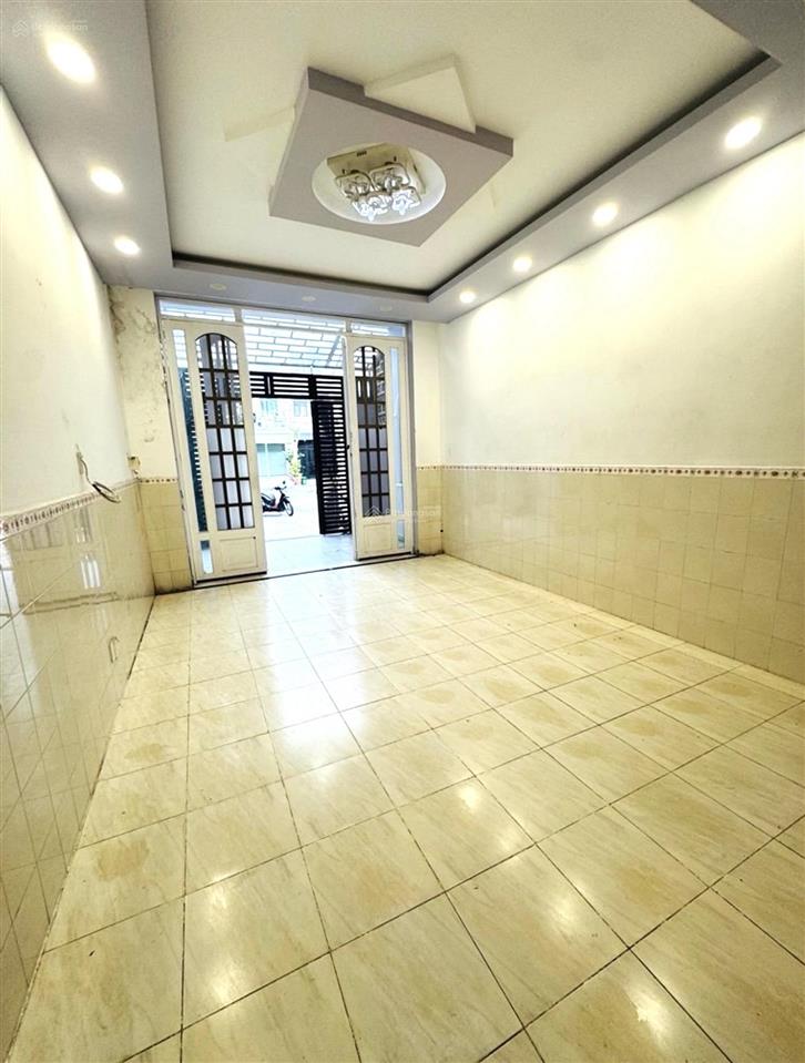 Bán nhà chợ da xà mới khu tên lửa đường nhựa 8m, 4x18m, chỉ hơn 7 tỷ