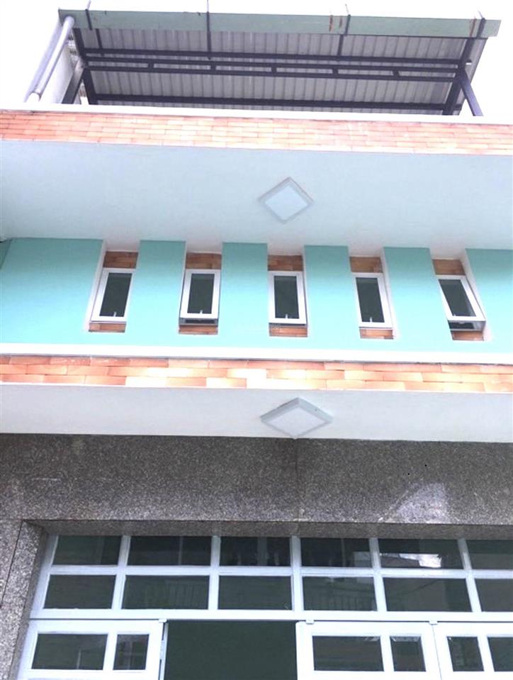 Bán nhà tl10, bình trị đông, 3 tầng, đường xe tải 84m2 chỉ 5,3tỷ